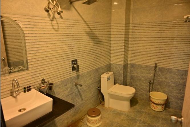 ホテル Raghuveer Inn By Bookingcare