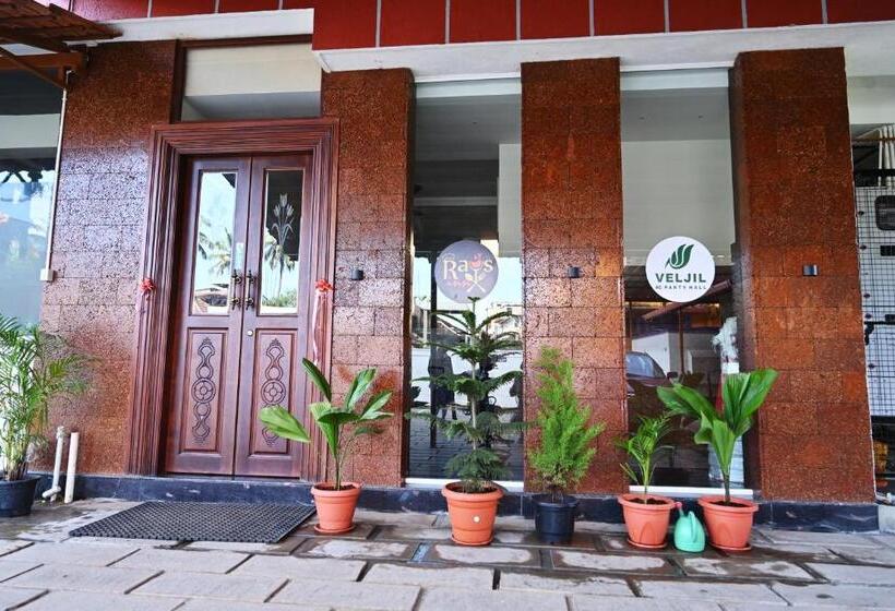 호텔 Rays Inn Boarding And Lodging