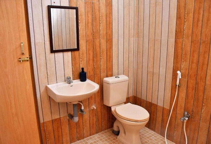 호텔 Revive Inn Pondy   Rooms & Villa