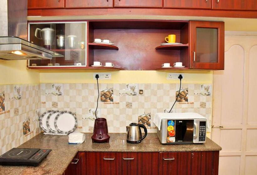 호텔 Revive Inn Pondy   Rooms & Villa