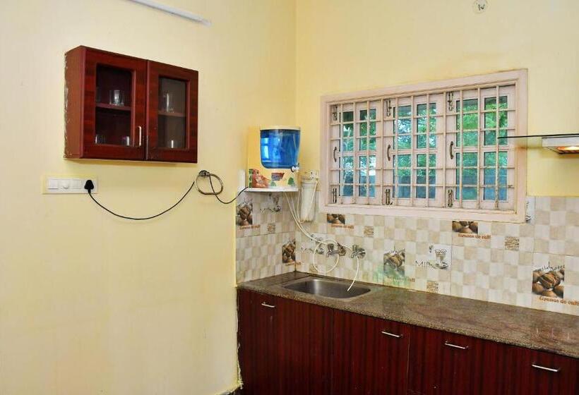 호텔 Revive Inn Pondy   Rooms & Villa