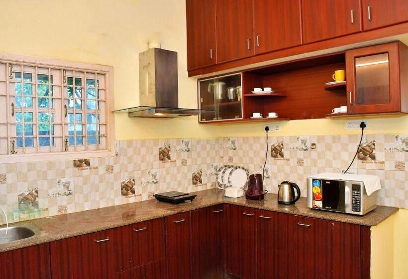 호텔 Revive Inn Pondy   Rooms & Villa