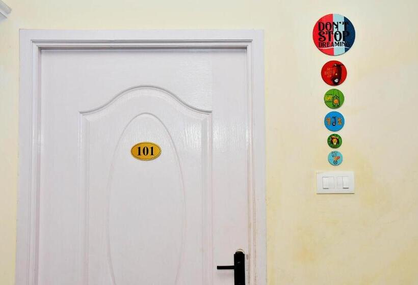 호텔 Revive Inn Pondy   Rooms & Villa