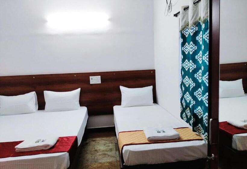 Отель Royal Green Inn