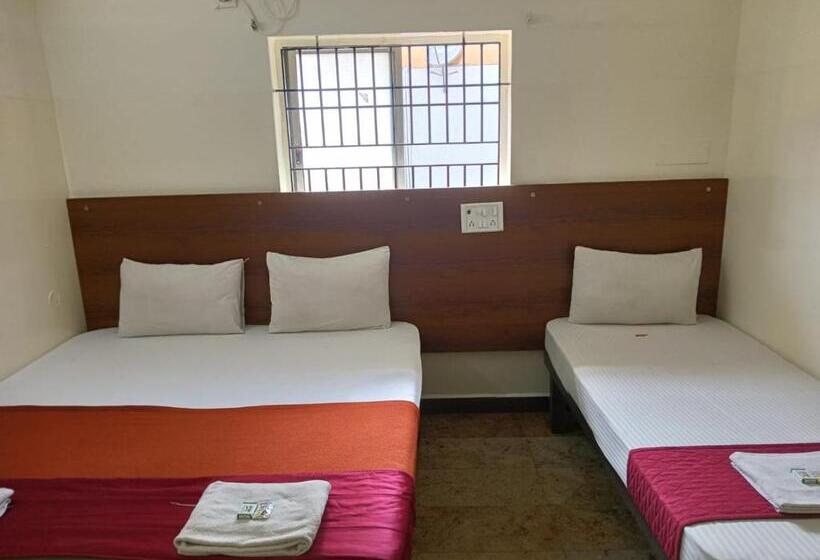 Отель Royal Green Inn