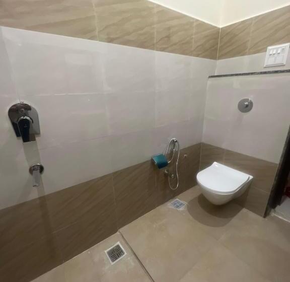 ホテル Ruhaneeyat Home Stay