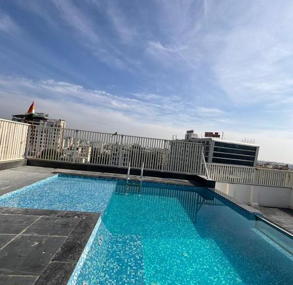 فندق Saaj Mansion