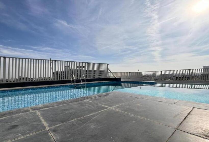 فندق Saaj Mansion