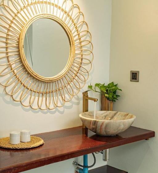 فندق Santaniya Residence