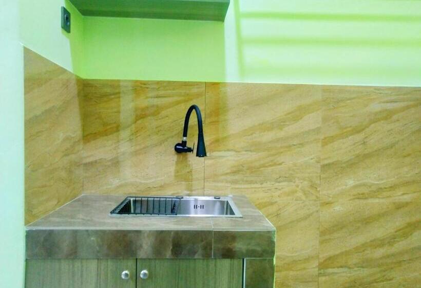 فندق Shiva Home Syariah Redpartner Near Alun Alun Tegal