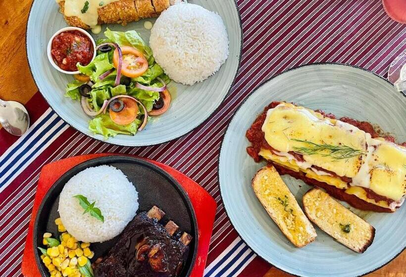 هتل Southdrive Beach Resort