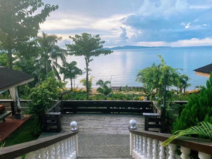 هتل Southdrive Beach Resort