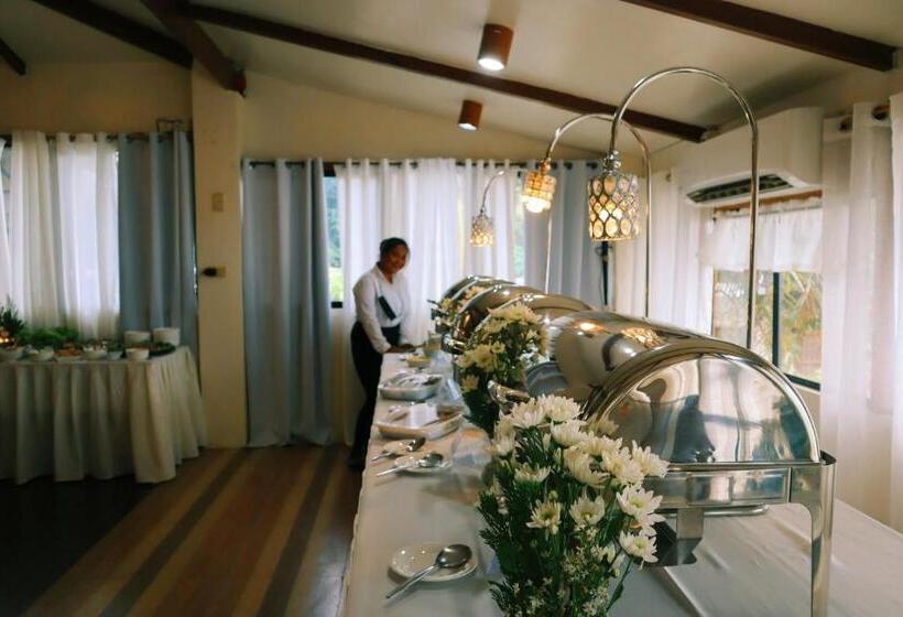 هتل Southdrive Beach Resort