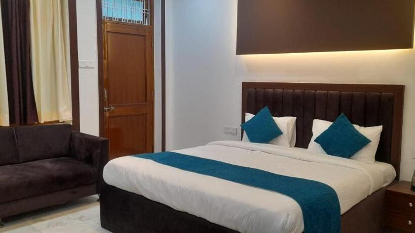 فندق The Kashi Inn