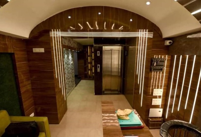 酒店 Vk Inn Prayagraj