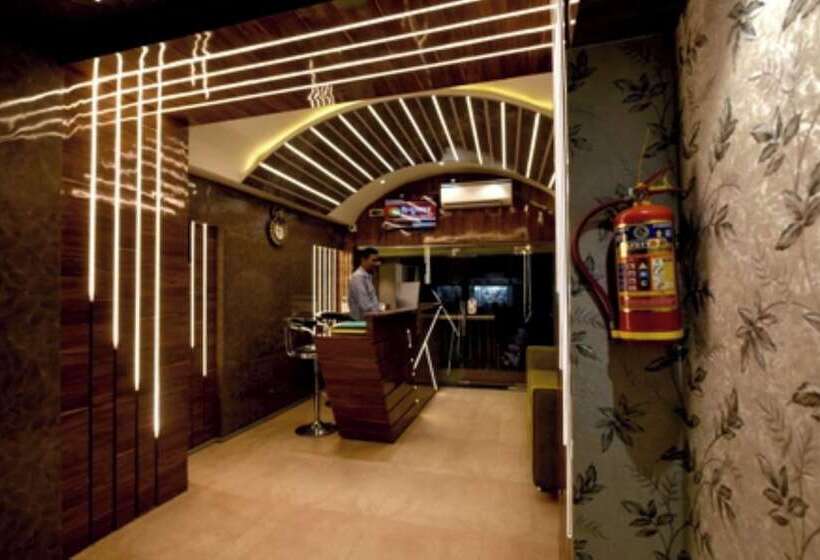 酒店 Vk Inn Prayagraj