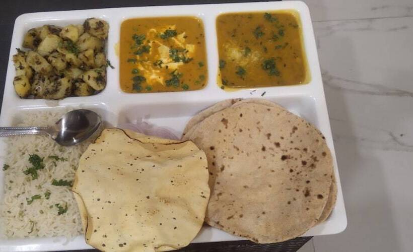 酒店 Vk Inn Prayagraj