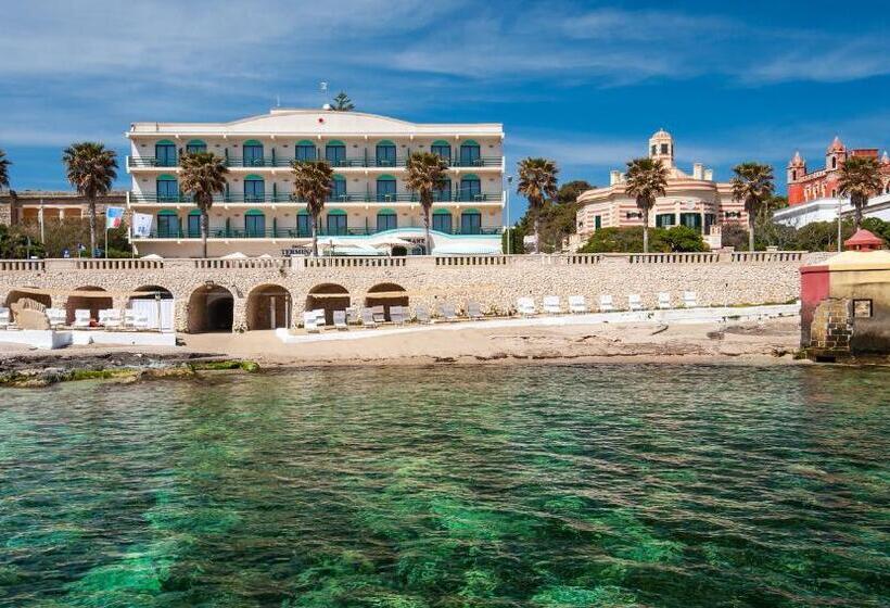 בית מלון כפרי Hotiday Room Collection   Leuca Lungomare