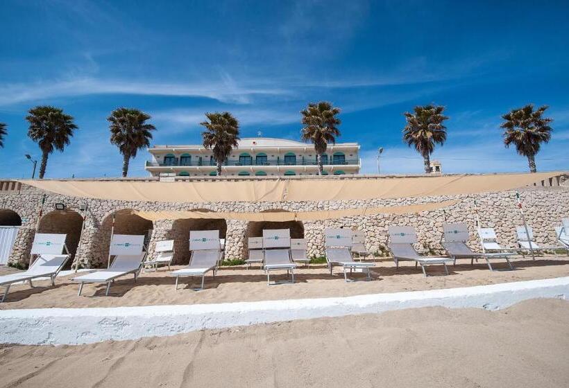 فندق Hotiday Room Collection   Leuca Lungomare