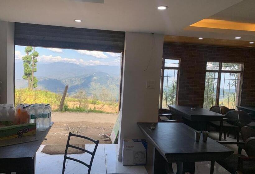 Kufri Hotel Beercastle