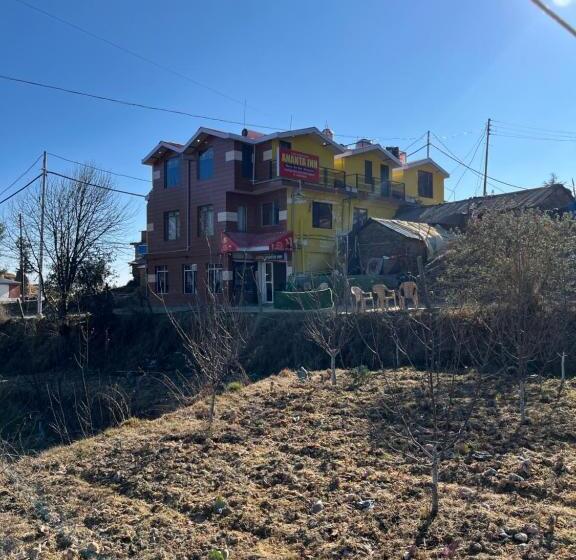 Kufri Hotel Beercastle