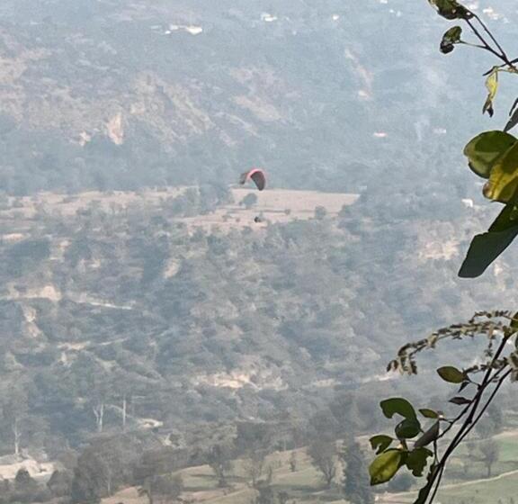 Kufri Hotel Beercastle