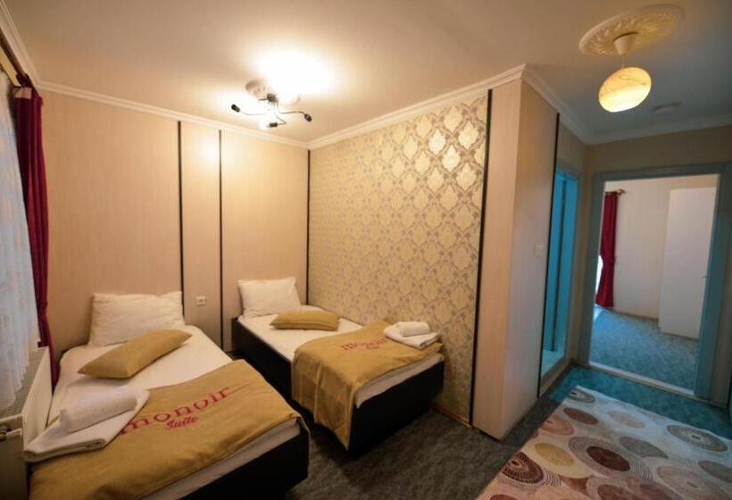 Monoi̇r Sui̇te Apart In Uzungöl