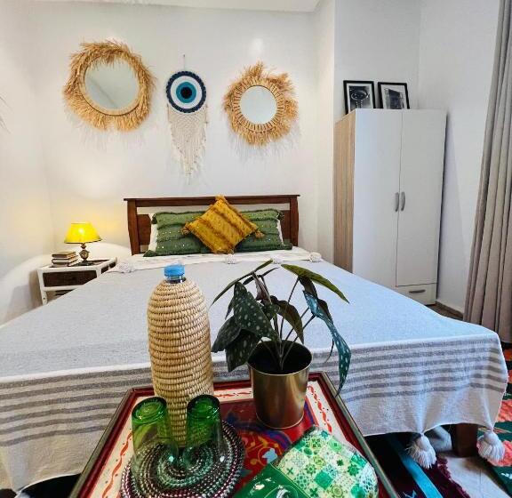 膳宿费 Art Riad Au Bord De La Mer 2