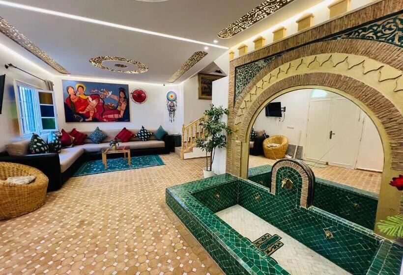 پانسیون Art Riad Au Bord De La Mer 2