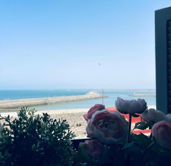 膳宿费 Art Riad Au Bord De La Mer 2