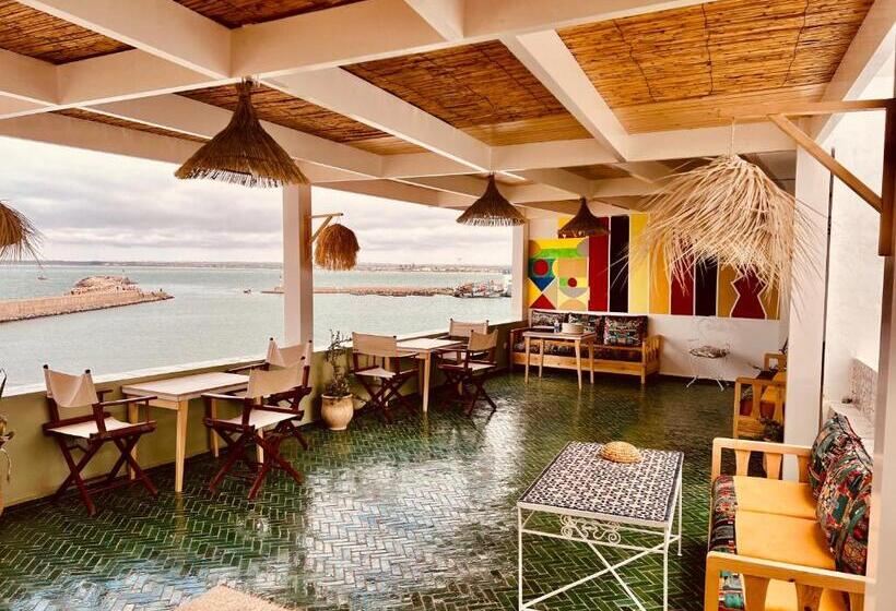 膳宿费 Art Riad Au Bord De La Mer 2