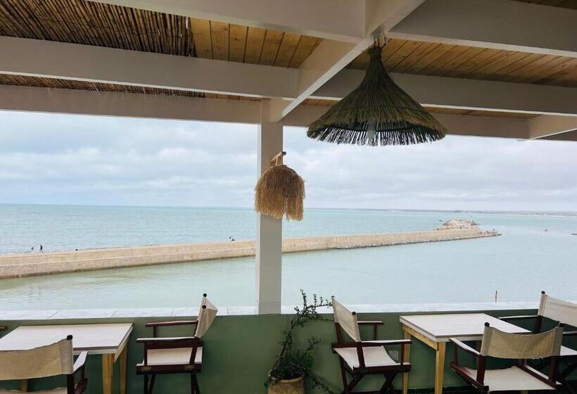 膳宿费 Art Riad Au Bord De La Mer 2