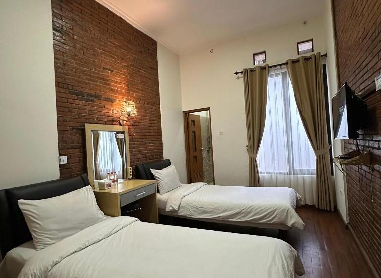פנסיון Bata Merah Guesthouse Batu