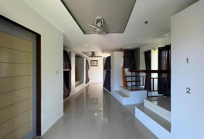 פנסיון Dante S Hideaway Guest House