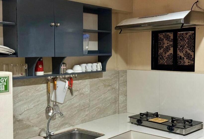 פנסיון Dante S Hideaway Guest House