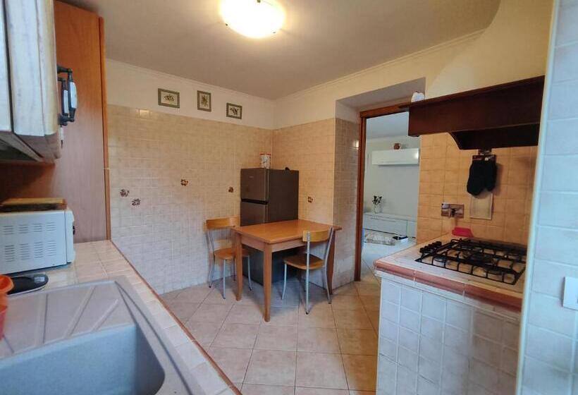 بنسيون Domus Laurenza