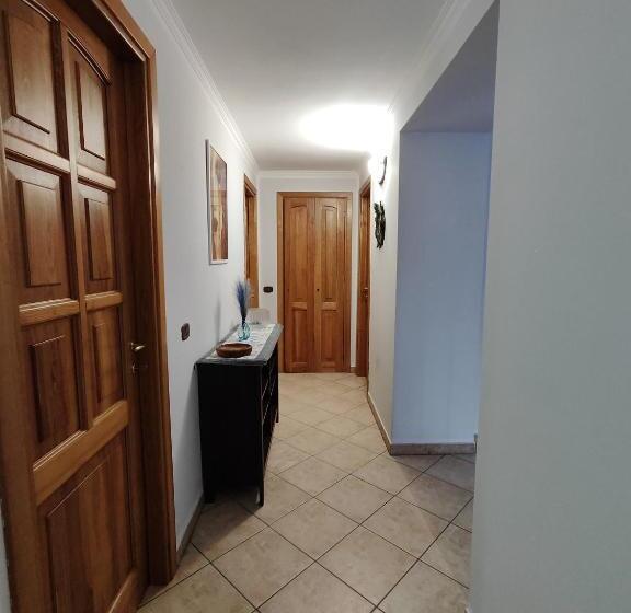 بنسيون Domus Laurenza