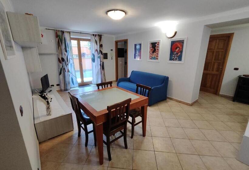 بنسيون Domus Laurenza