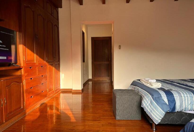 پانسیون Habitacion Doble Vista A La Huaca Miraflores