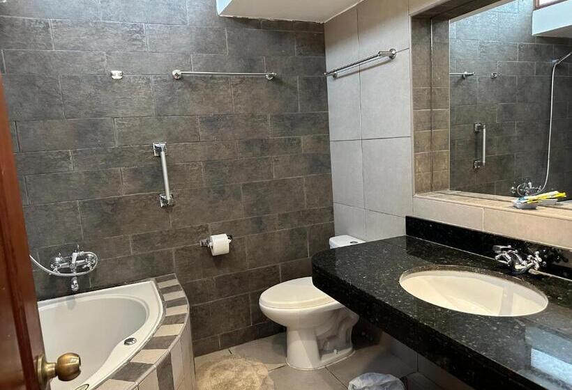 پانسیون Habitacion Doble Vista A La Huaca Miraflores