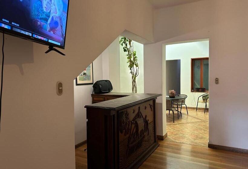 پانسیون Habitacion Doble Vista A La Huaca Miraflores