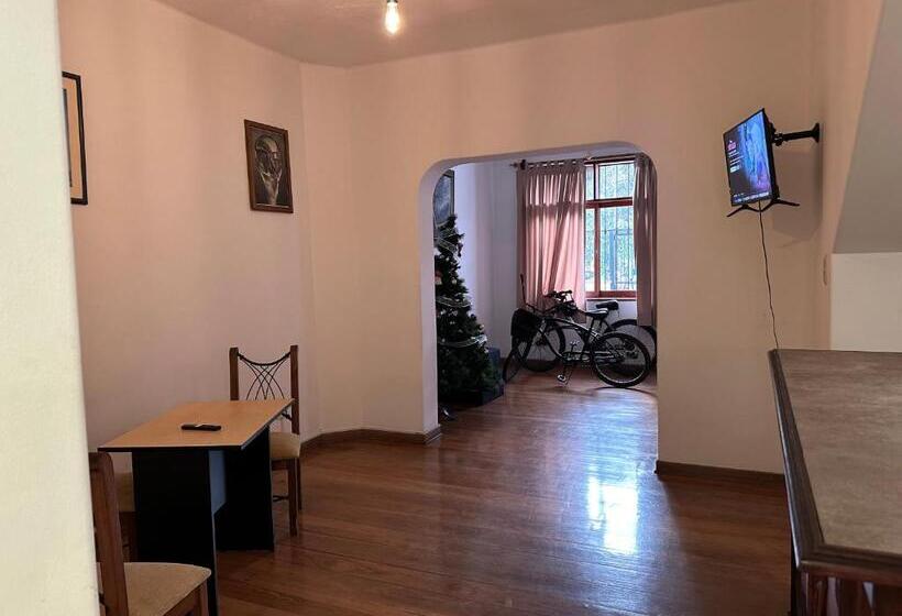 پانسیون Habitacion Doble Vista A La Huaca Miraflores