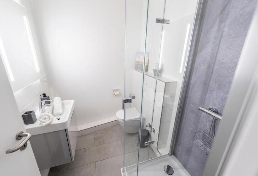 بنسيون Hökis Zimmervermietung 9 Mit Küchenzeile