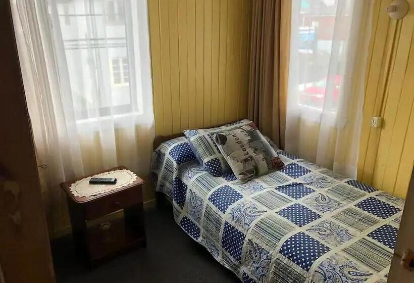 بنسيون Hostal Chilote
