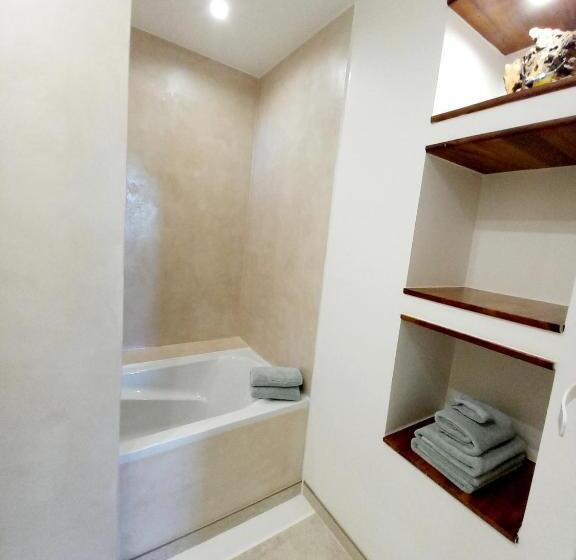 펜션 L Escale De Beauregard