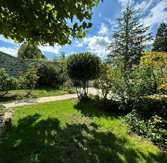 펜션 L Escale De Beauregard