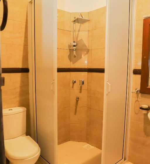 ペンション Sathmin Villa