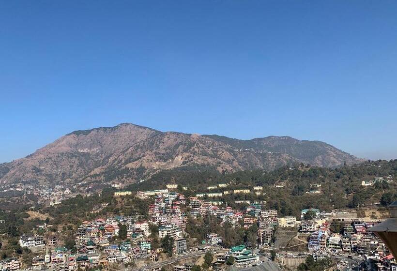 Пансион Solan Regency