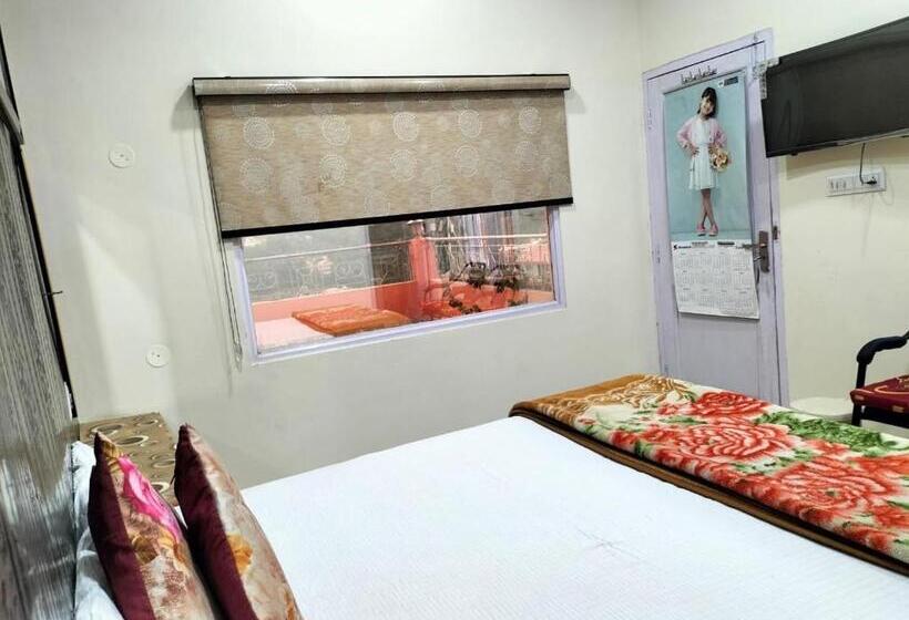 Пансион Solan Regency