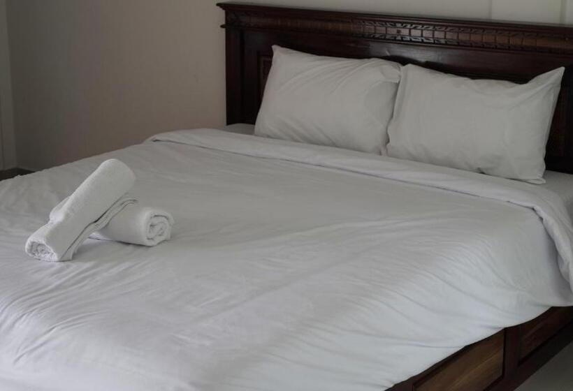 פנסיון Sri Sedana Guest House